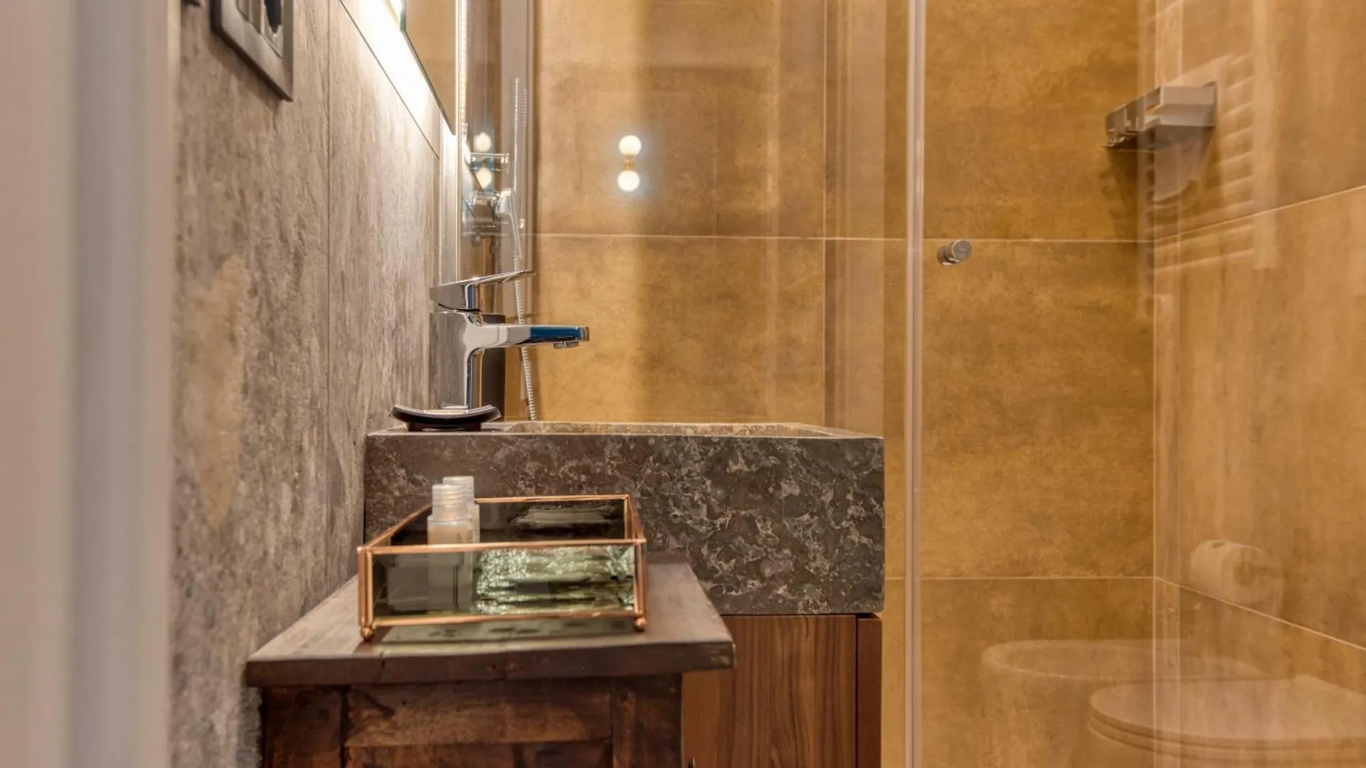 מילאנו Suite Acquamarina - Appartamento Di Lusso In Galleria Buenos Aires